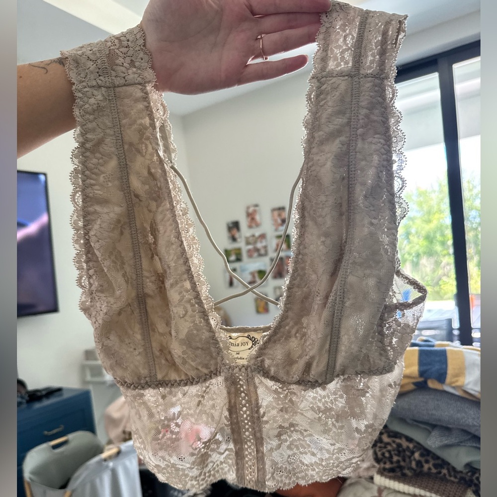 Joyfolie Cream Lace Bralette with Scalloped Trim